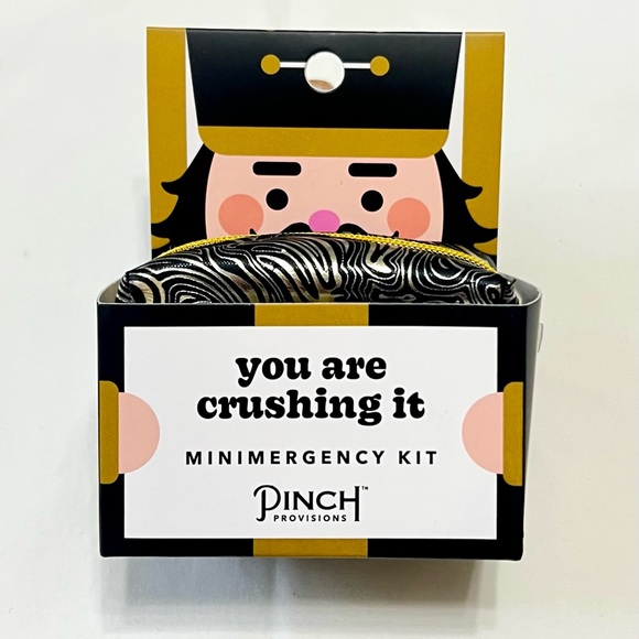 Pinch Provisions Festive Minimergency Kit Collection — Bundle of 6 ($180 Value) - Picture 5 of 16